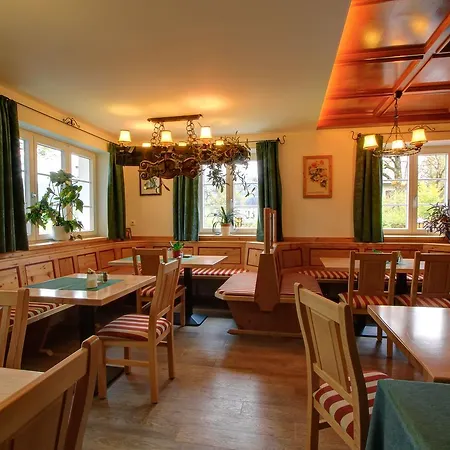 Hotel Landgasthof Zum Betenmacher 3*